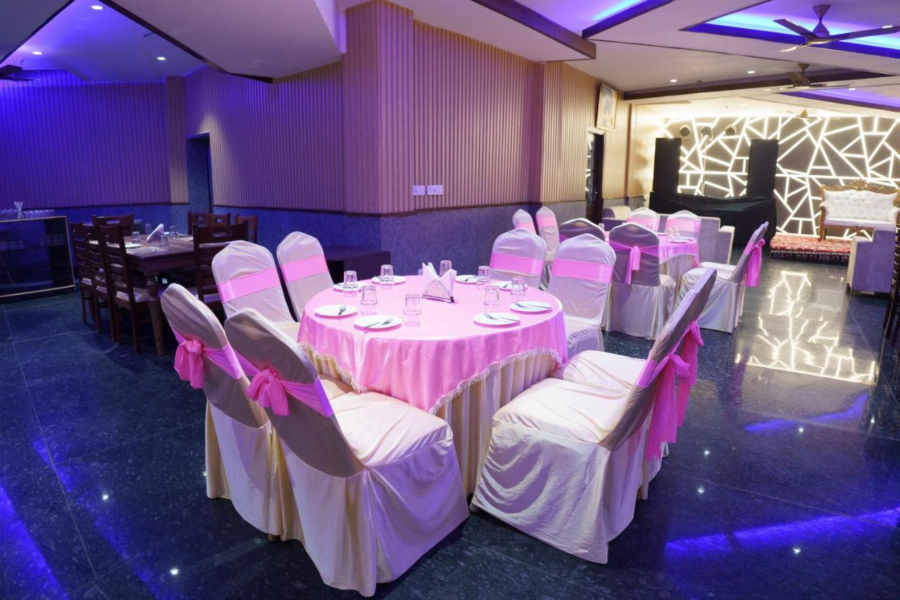 Hotel Vihaan Residency Zirakpur Dış mekan fotoğraf